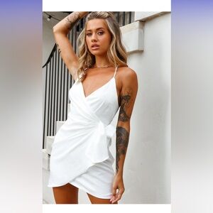 NWT Selfie Leslie White Wrap Dress